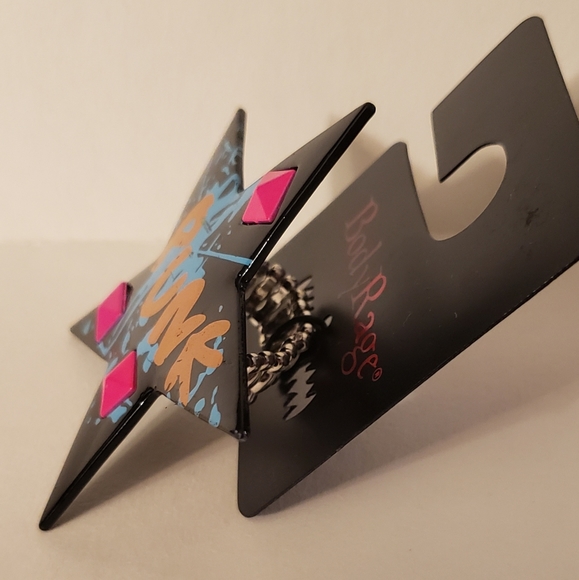 Body Rage Punk Star Stretch Band Ring - Picture 2 of 3
